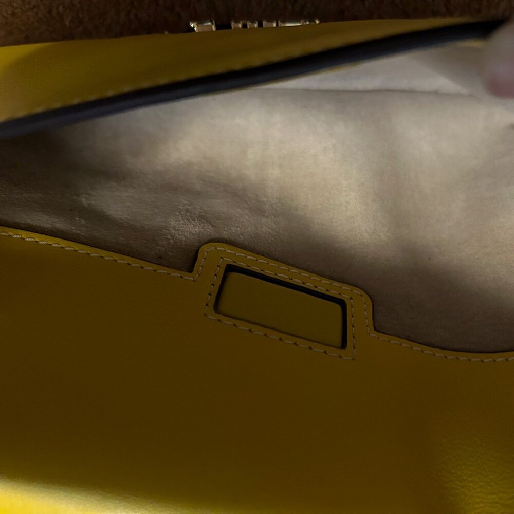 Iconic STAUD "Acute" Napa Leather Shoulder Bag in Goldie/Tan, NWT - Picture 8 of 13